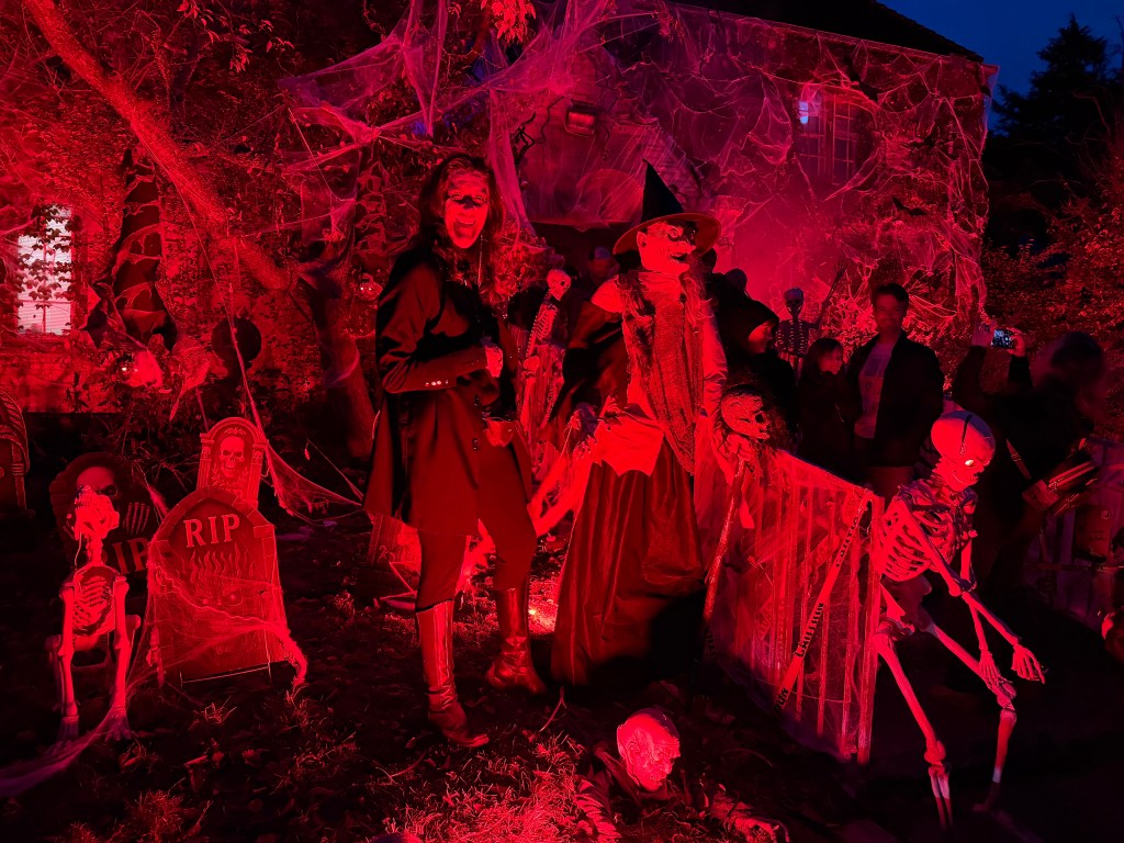 Calling all trick-or-treaters — Evanston RoundTable