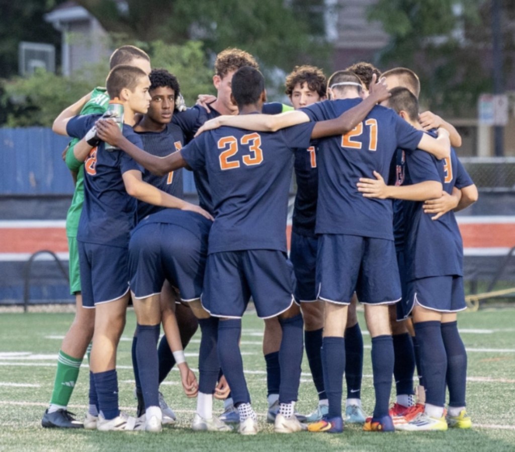 ETHS boys soccer: Kits kick No. 1 seed to sidelines — Evanston RoundTable
